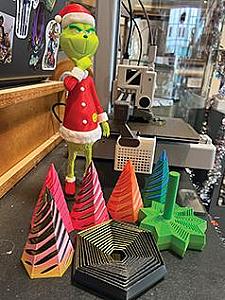 GET YOUR 3-D FIDGET TOYS AT THE TROVE!