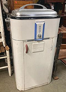 GOOD QUALITY ESTATE & VINTAGE ITEMS