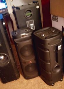 PROFESSIONAL GRADE PORTABLE RECHARGEABLE SPEAKERS