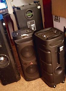 PROFESSIONAL GRADE PORTABLE RECHARGEABLE SPEAKERS