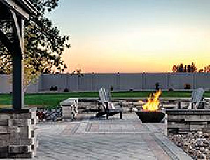 IT'S TIME TO PLAN YOUR OUTDOOR LIVING SPACE