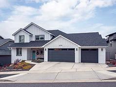 STUNNING MODERN FARMHOUSE LOCATED ON THE EDGE OF 5 MILE