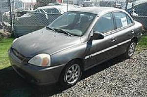 2004 KIA RIO 