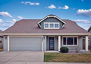 BEAUTIFULLY MAINTAINED & MOVE-IN READY!