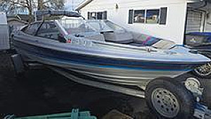 1989 19' FIBERGLASS OPEN MOTOR BAYLINER