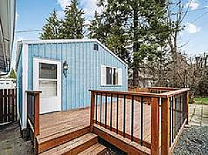 NEW LISTING! START-UP OR INVESTMENT HOME IN FAIRFIELD