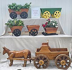 HAND CRAFTED RED CEDAR PLANTER BOXES
