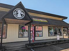 UNIQUE BOUTIQUE- KAMIAH'S NEW WOMEN'S CLOTHING STORE! 
