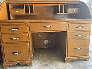 LARGE ROLL TOP SOLID WOOD DESK