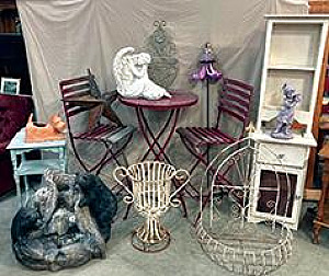 YARD & GARDEN DECOR