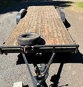 18FT FLATBED DUAL AXLE TRAILER