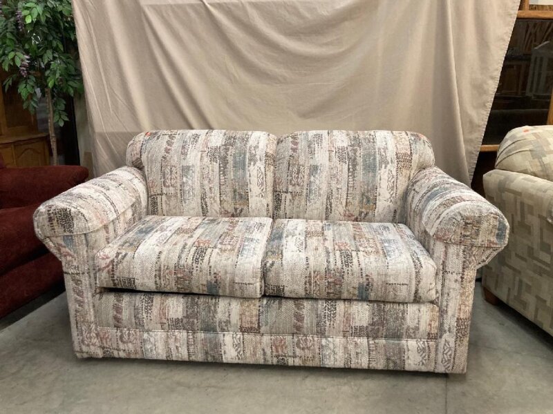 ESTATE FURNITURE VINTAGE ITEMS