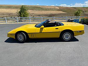 1986 CORVETTE CONVERTIBLE 