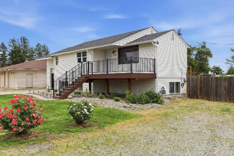 BEAUTIFULLY UPDATED & THOUGHTFULLY RENOVATED HOME