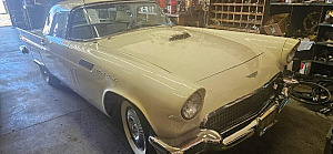 1957 FORD THUNDERBIRD 312 