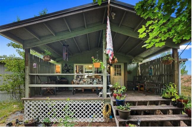 9.77 ACRES IN DEER PARK WITH AMAZING VIEWS OF MT. SPOKANE
