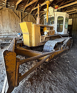 CLINTS & LAM AUCTION IN COLTON, WASHINGTON