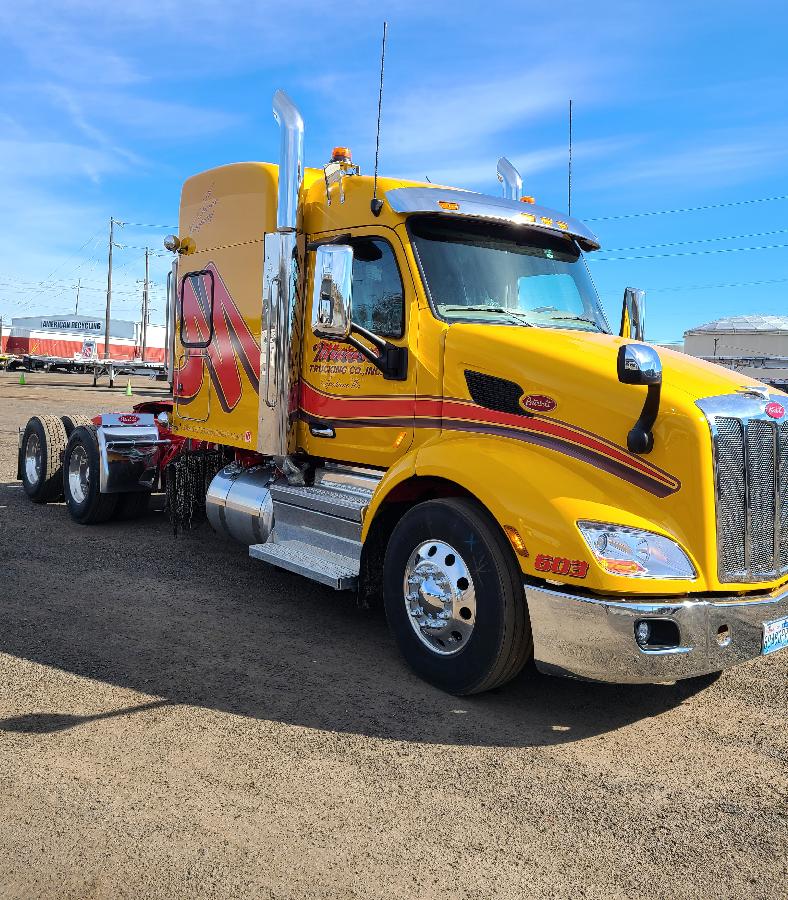 WANT TO DRIVE FOR A GREAT TRUCKING COMPANY?