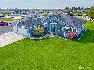 CUSTOM BUILT RURAL HOME ON 1.25 ACRES, MOSES LAKE