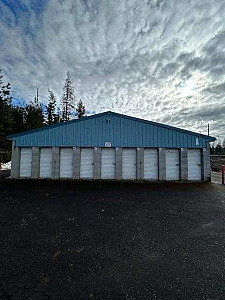CHOICE DIAMOND LAKE STORAGE & PARKING OFFERS UP TO THREE