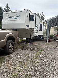 32’ CARRI LITE FIFTH WHEEL