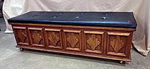 VINTAGE ITEMS ESTATE FURNITURE