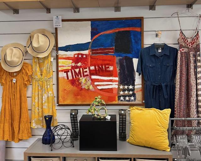 DISCOVERY SHOP HAS BRIGHT COLORS FOR YOUR HOME &