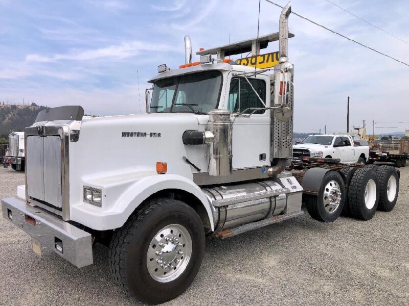 1995 WESTERN STAR HERITAGE 4964F FOUR AXLE TRACTOR
