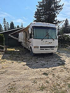 2005 SEA BREEZE LX 8341 MOTORHOME 