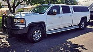 2017 WHITE DURAMAX DIESEL 1 TON TRUCK