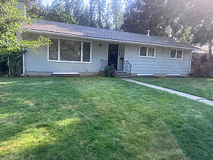 SANDERS BEACH, COEUR d'ALENE HOME FOR RENT