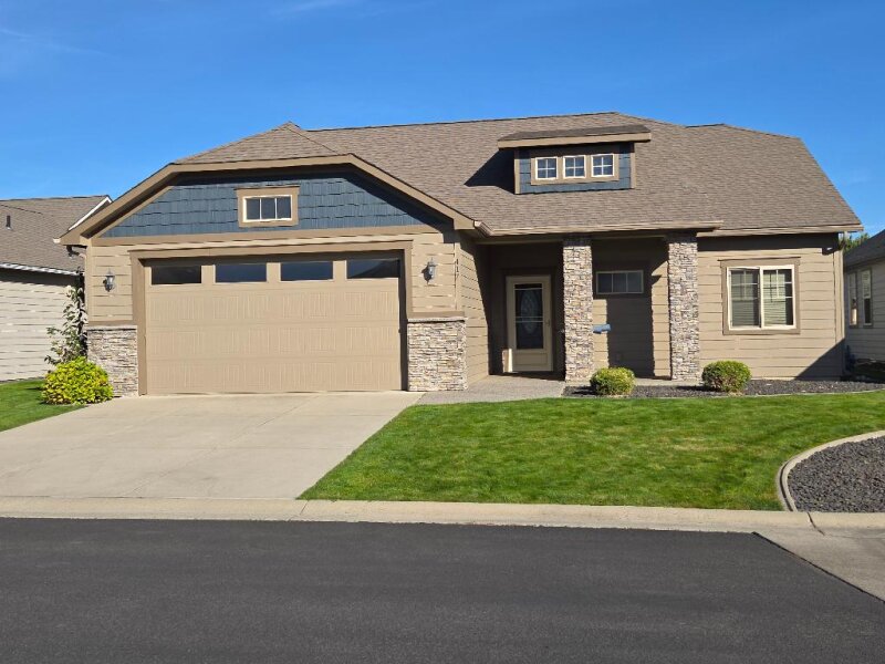 ZERO-STEP ENTRY BEAUTIFUL SPOKANE VALLEY HOME IN A 