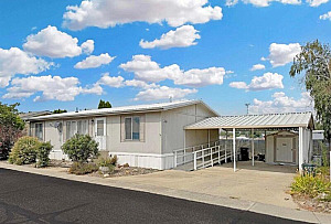 AFFORDABLE LIVING IN CLARKSTON, 55+ COMMUNITY