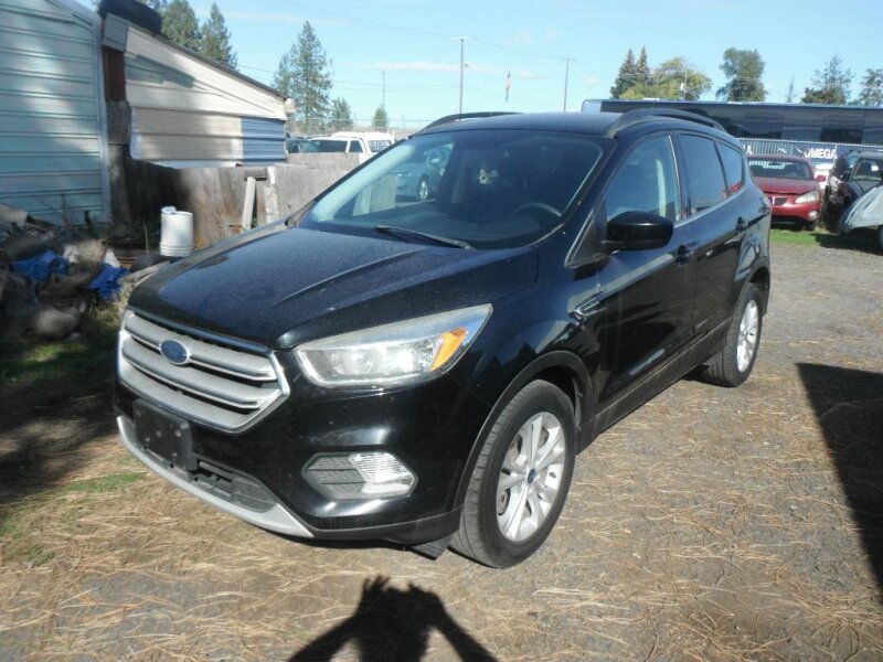 2018 FORD ESCAPE SE