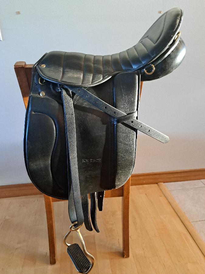 ICE TACK SADDLE