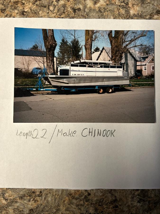 22’ CHINOOK PONTOON WITH CAMPER 