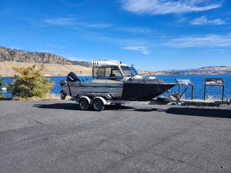 1992 18 FT SNAKE RIVER JET OUTBOARD BOAT & TRAILER