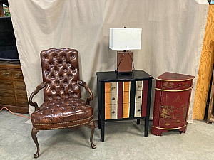 ESTATE ITEMS ACCENT FURNITURE VINTAGE PIECES