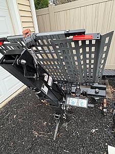 BRAUN MOBILE OR POWER CHAIR HAULER