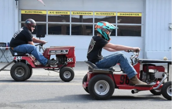 Lawnmower racing comes for Rockford, Wash. Sept. 21