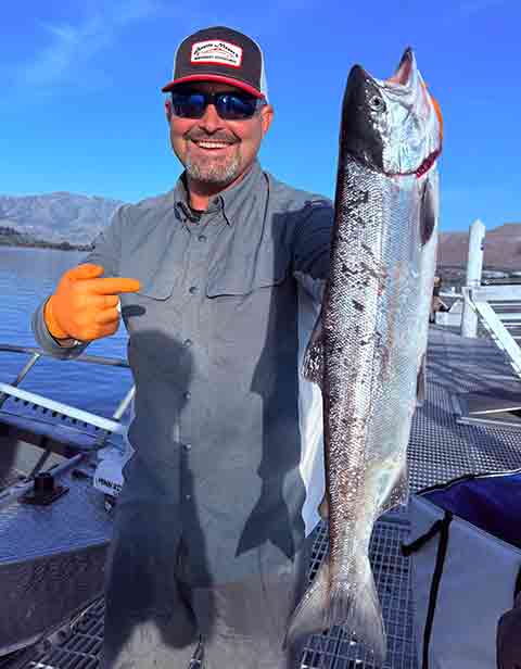 Sockeye Season Frenzy, Columbia Videos, and Banks Lake Walleye