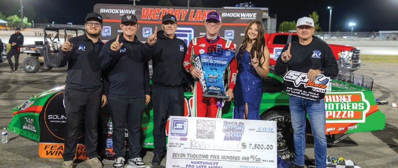 Harvick Dominates at Stateline